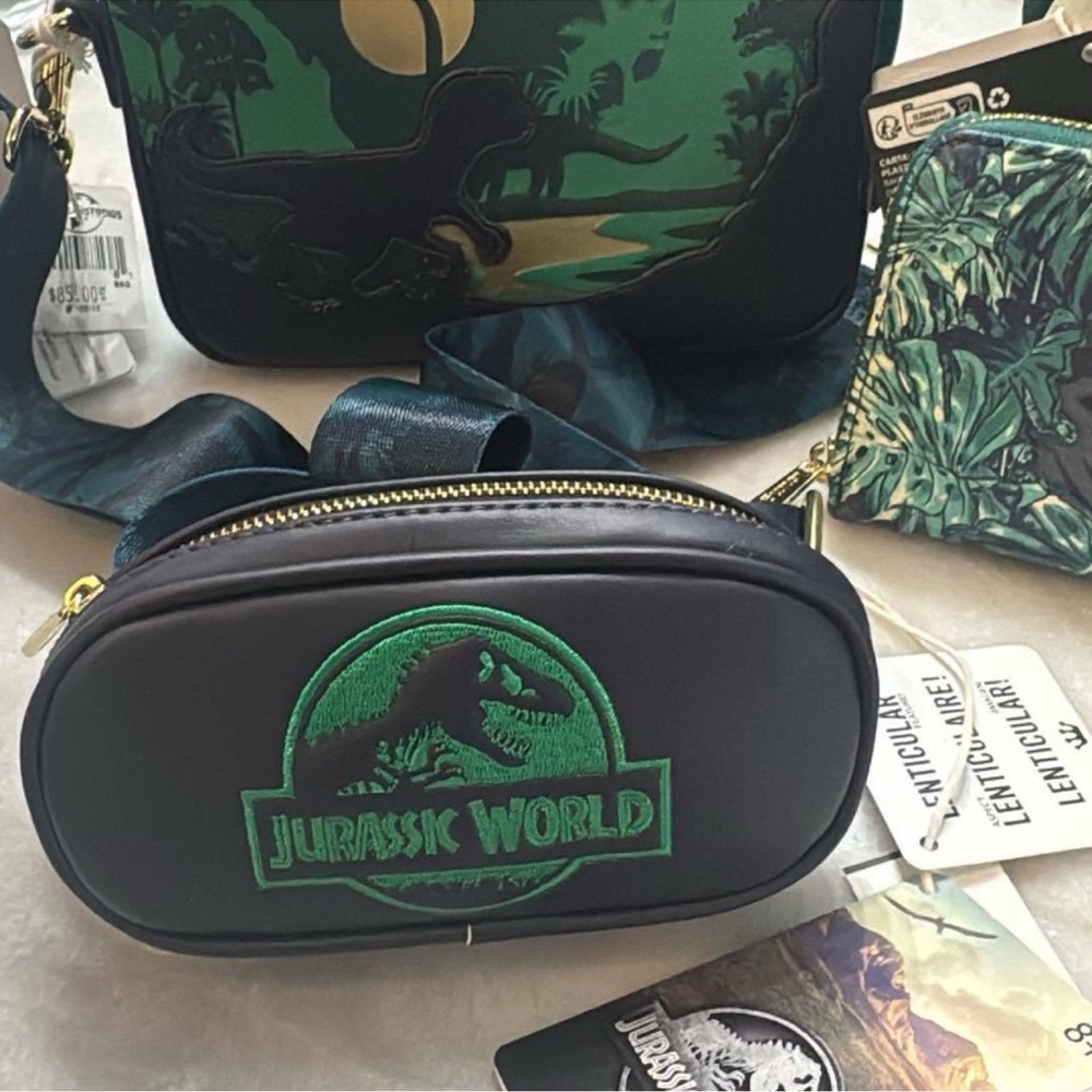 Loungefly Jurassic World Velociraptor Palm Mini backpack, Wallet, & Sling Bag - Picture 3 of 13